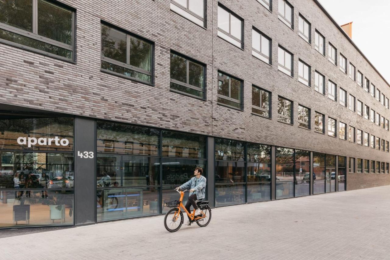 Pallars Student Accommodation: Spacious Studios for Barcelona Students Exterior photo