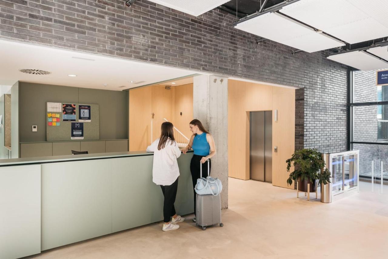 Pallars Student Accommodation: Spacious Studios for Barcelona Students Exterior photo