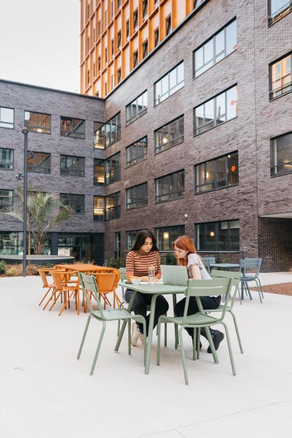 Pallars Student Accommodation: Spacious Studios for Barcelona Students Exterior photo