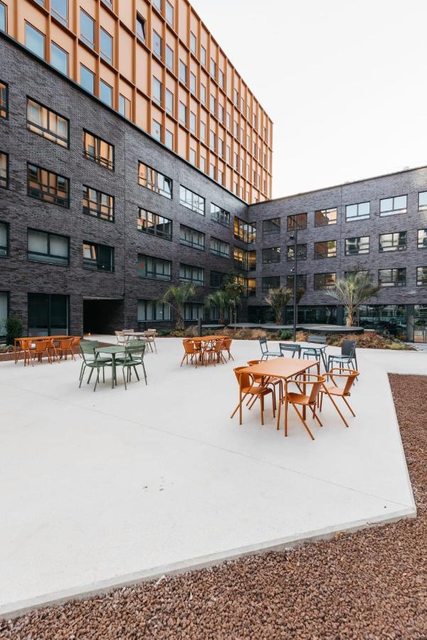 Pallars Student Accommodation: Spacious Studios for Barcelona Students Exterior photo